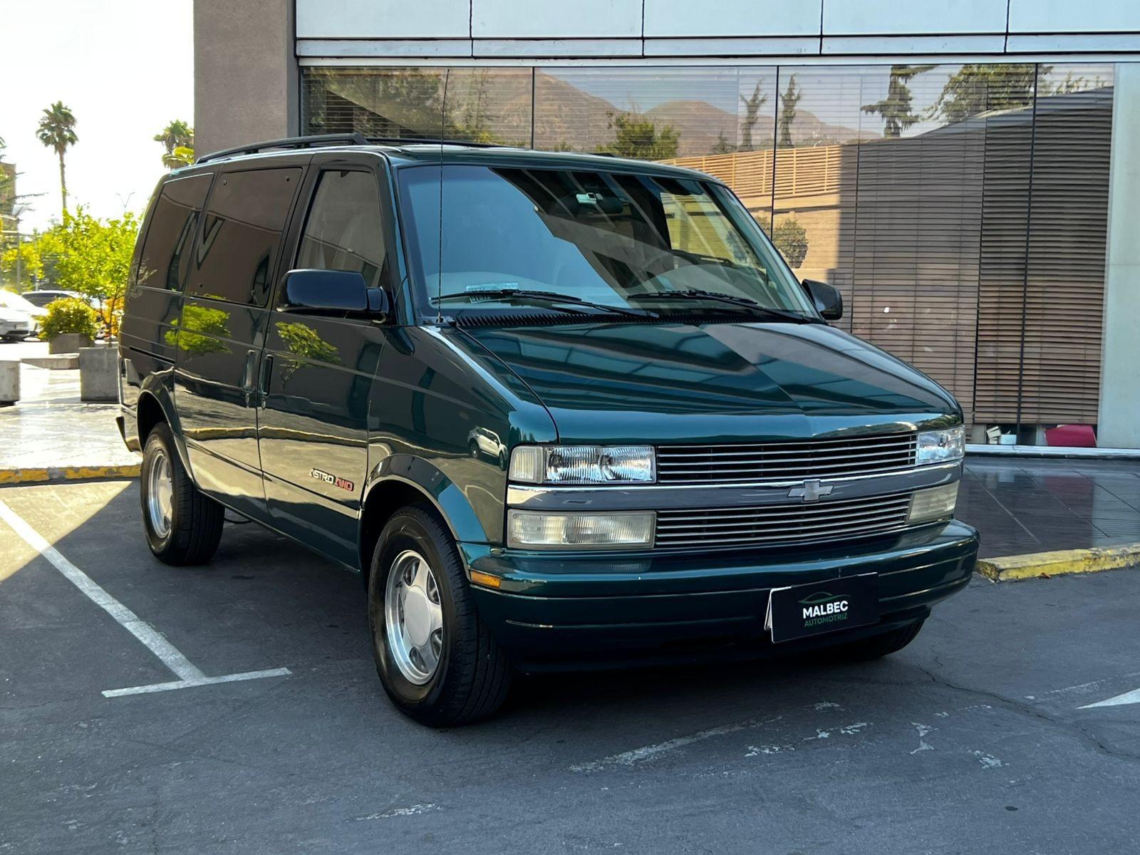 Chevrolet ASTROVAN 4.3 4x4 1998 - Foto 2 de 10