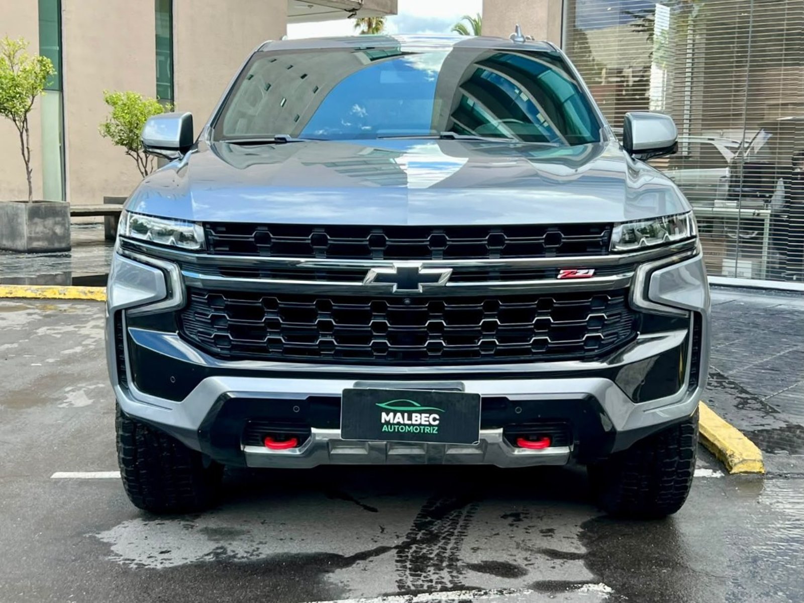 Chevrolet TAHOE Z71 2022 - Foto 2 de 10