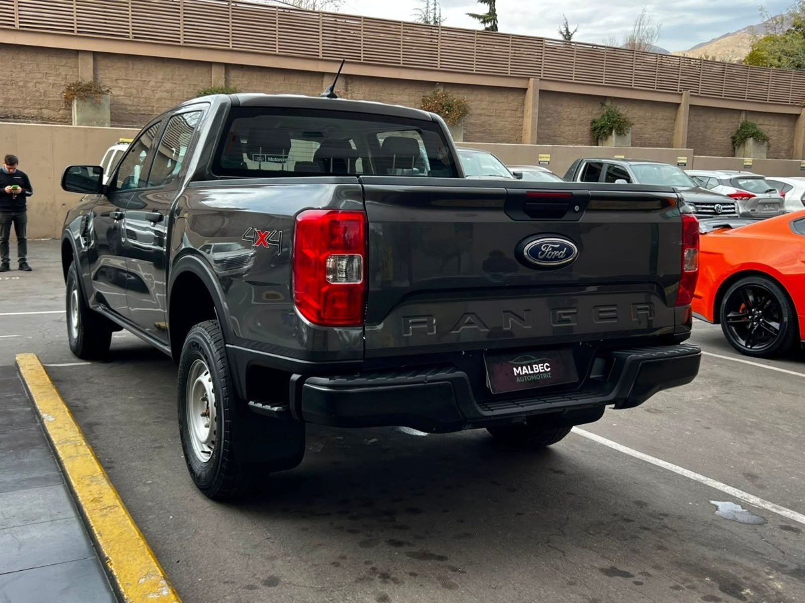 Ford RANGER XL 2.0 MT 2024 - Foto 4 de 10