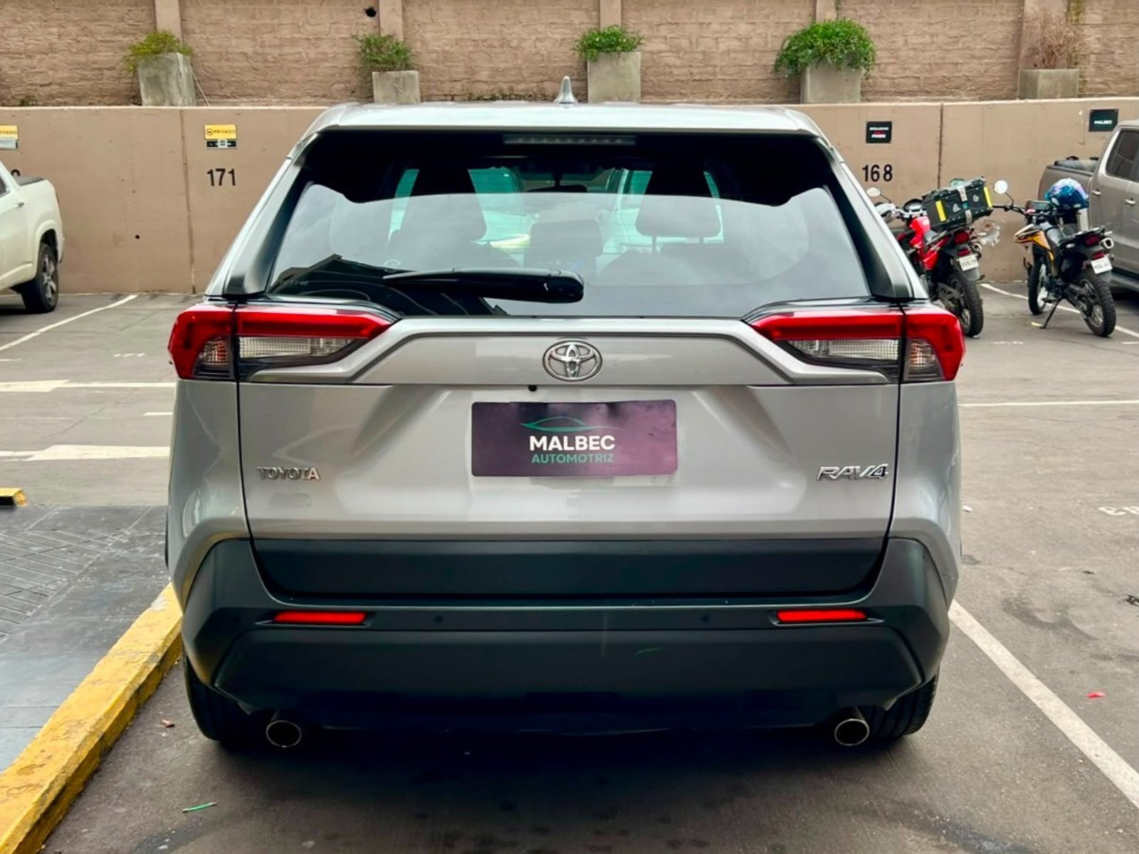 Toyota RAV 4 LE 2.0 4X2 MT 2020 - Imagen 5 de 10