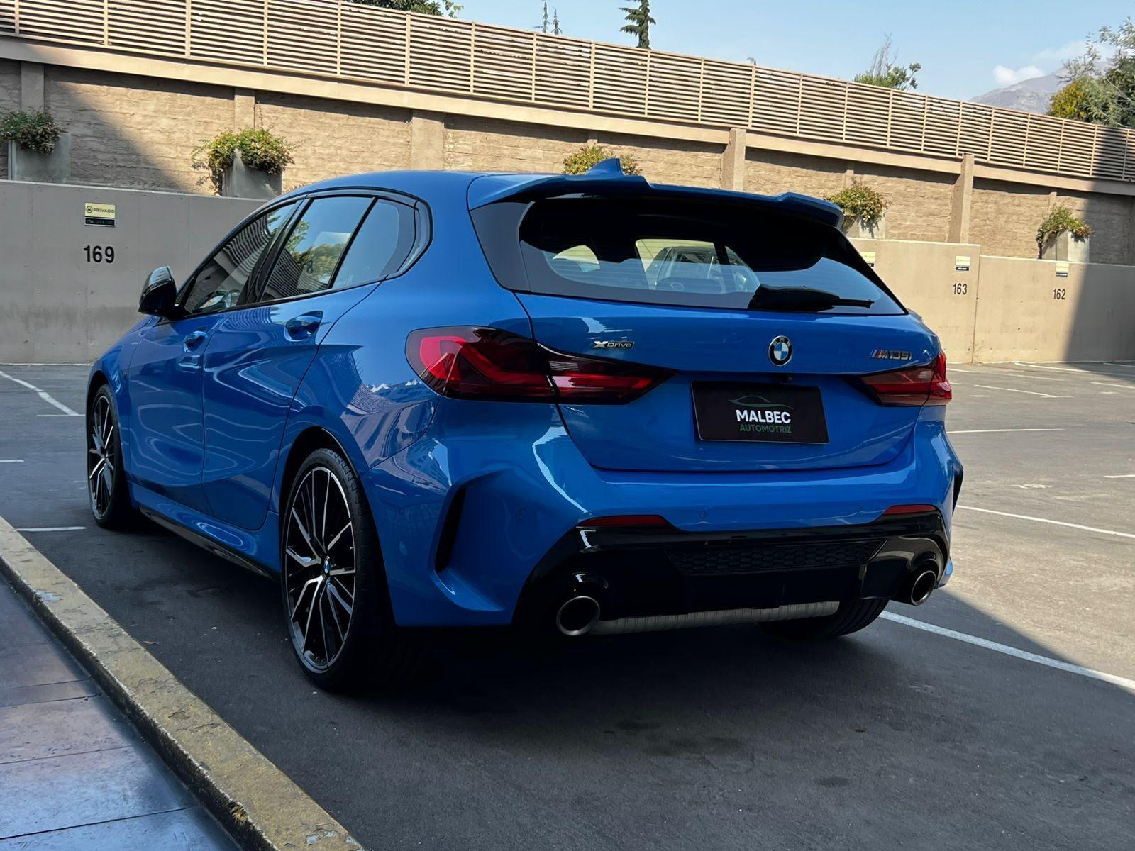 BMW M135I xDRIVE 2.0 2023 - Foto 4 de 10