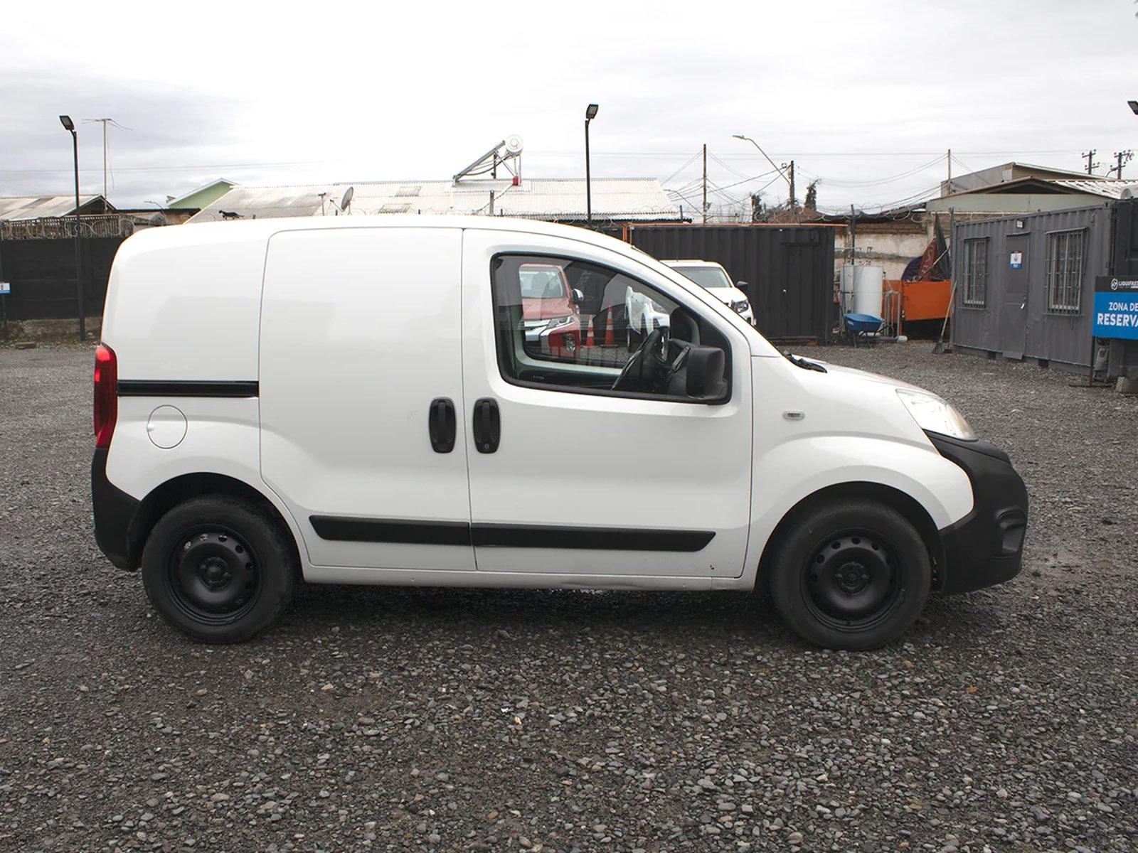 RAM Van 700 2022 - Imagen 4 de 10