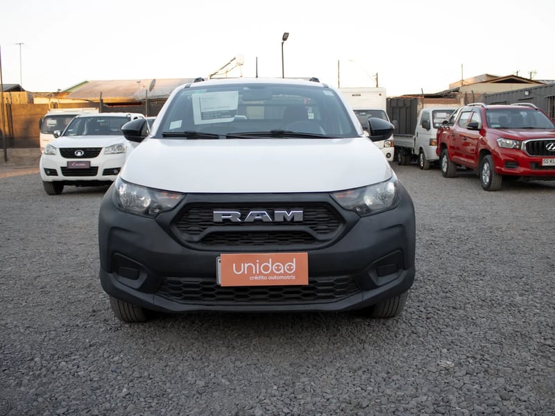 RAM 700 2024 - Imagen 7 de 8