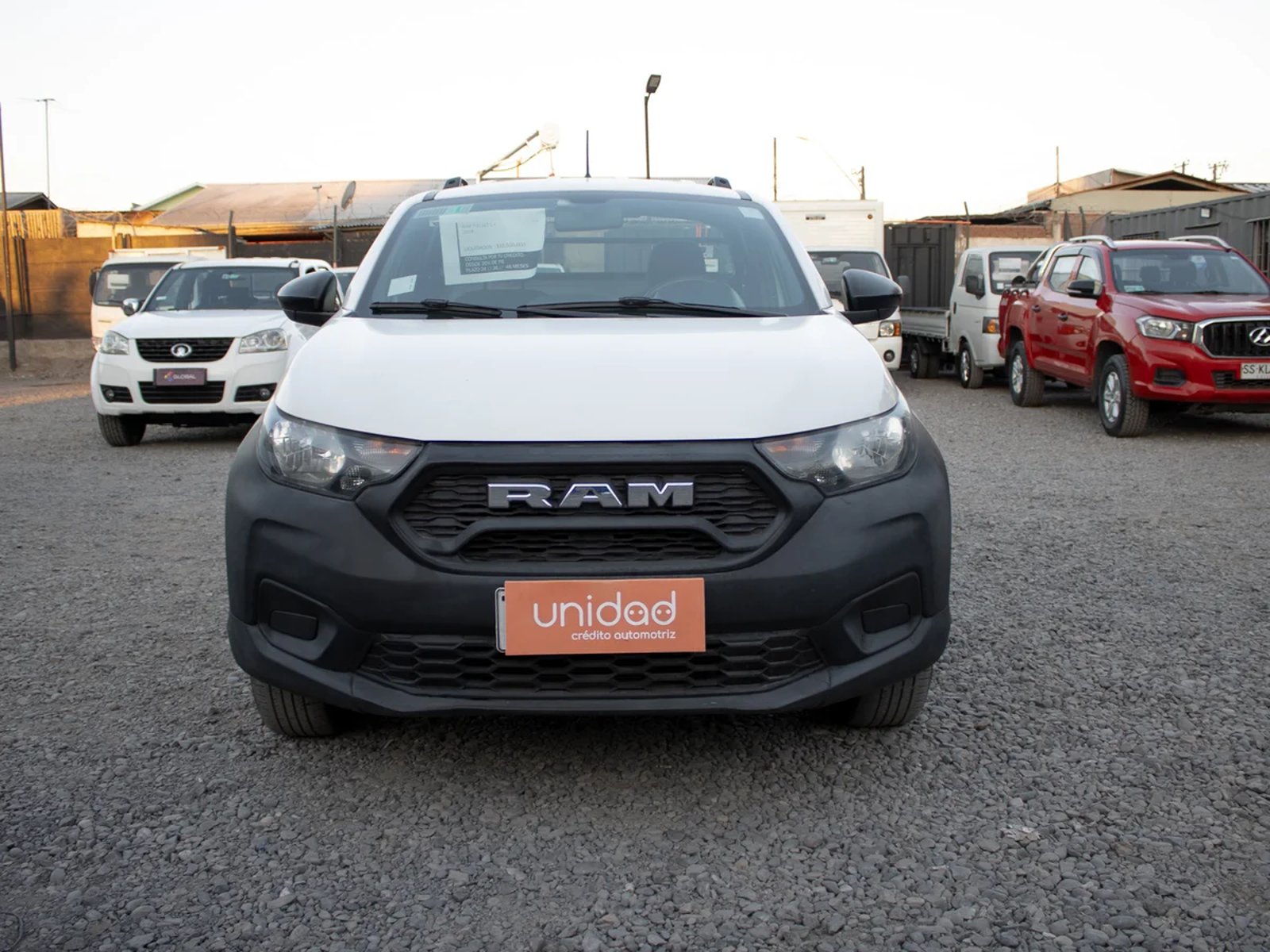 RAM 700 2024 - Imagen 7 de 8
