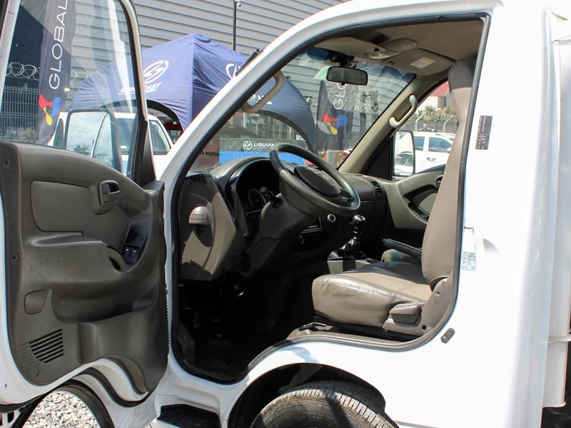 Hyundai PORTER 2022 - Imagen 4 de 10