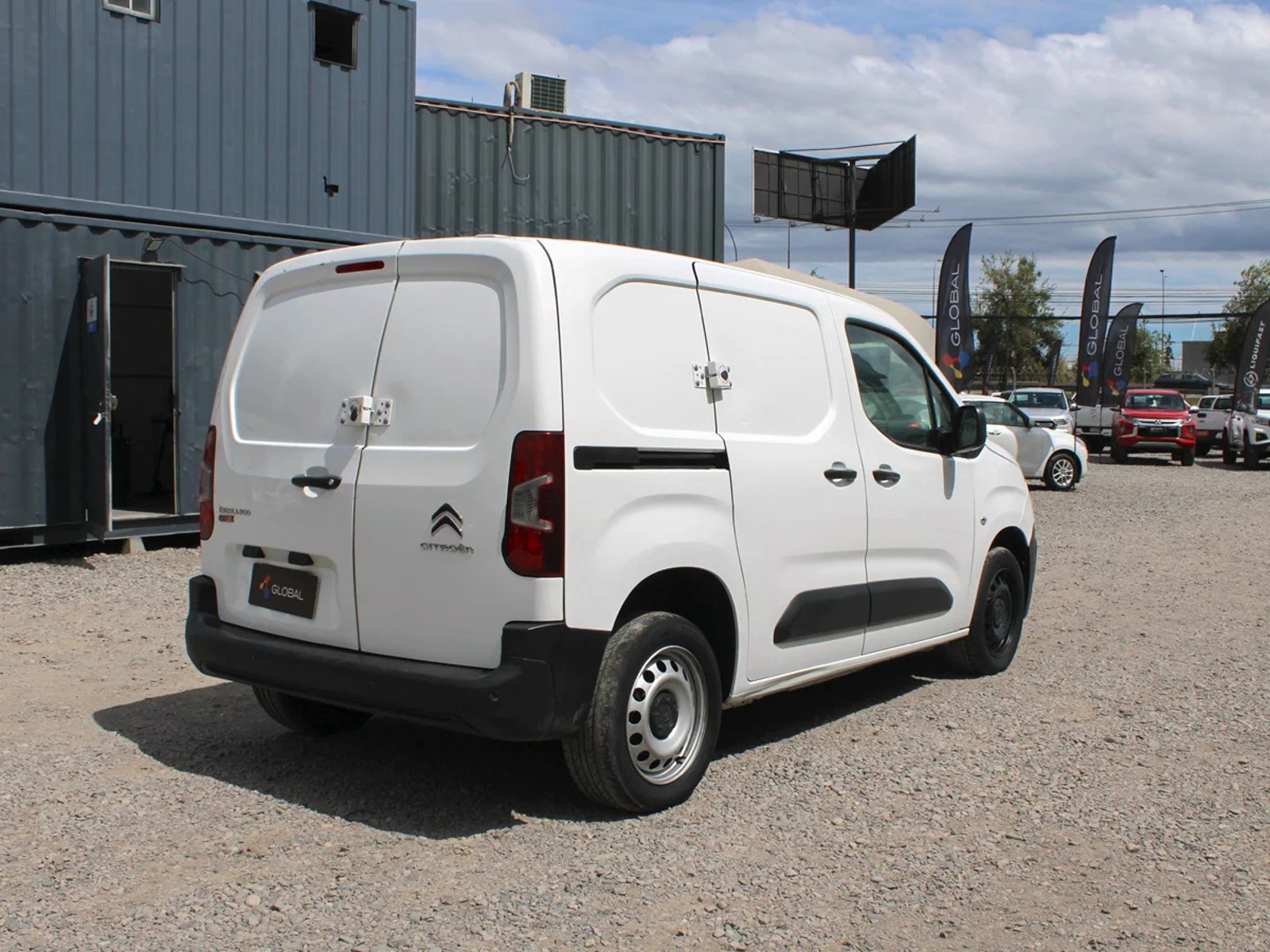 Citroën Berlingo 2023 - Foto 4 de 11