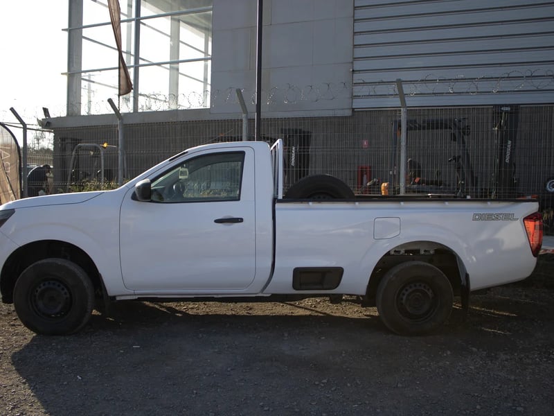 Nissan Np300 2019 - Imagen 6 de 8