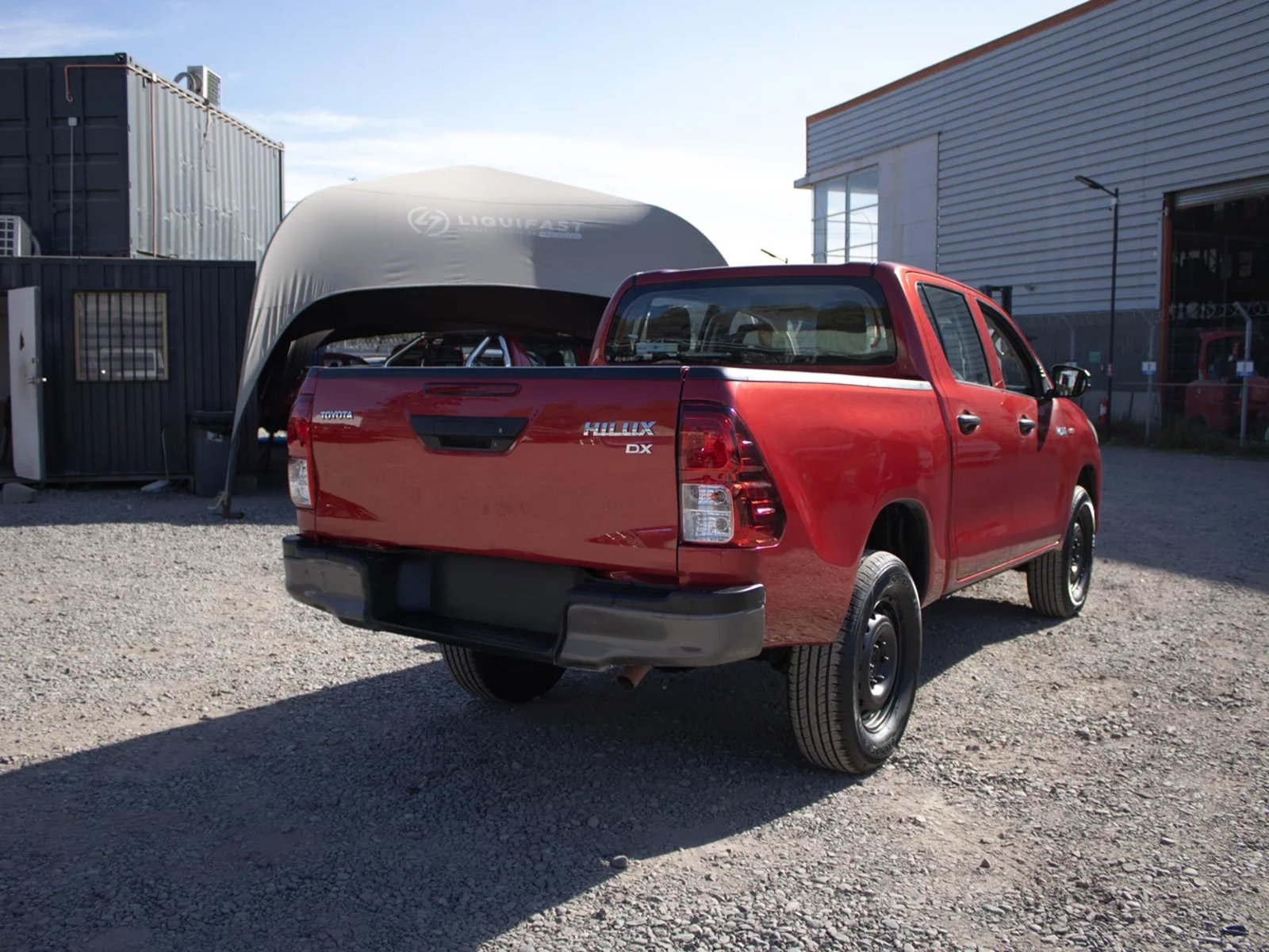 Toyota Hilux 2023 - Imagen 6 de 10