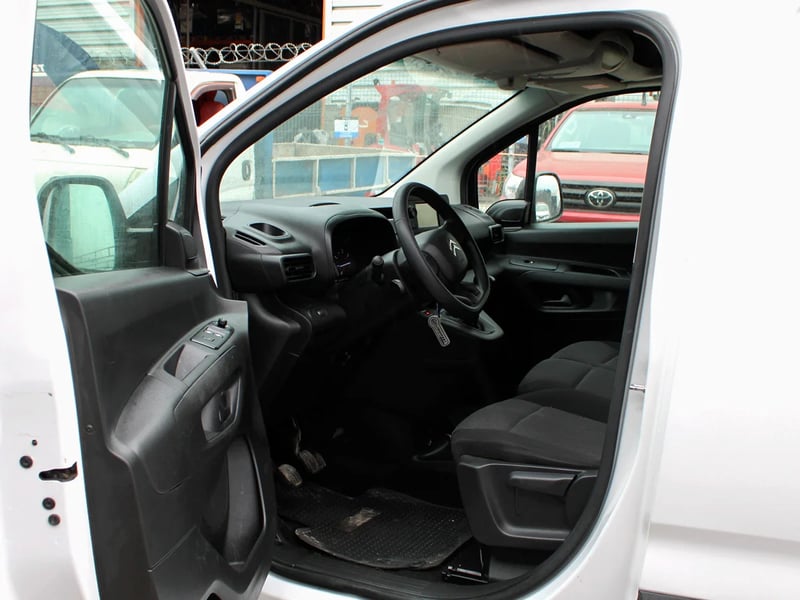 Citroën Berlingo 2024 - Imagen 8 de 11
