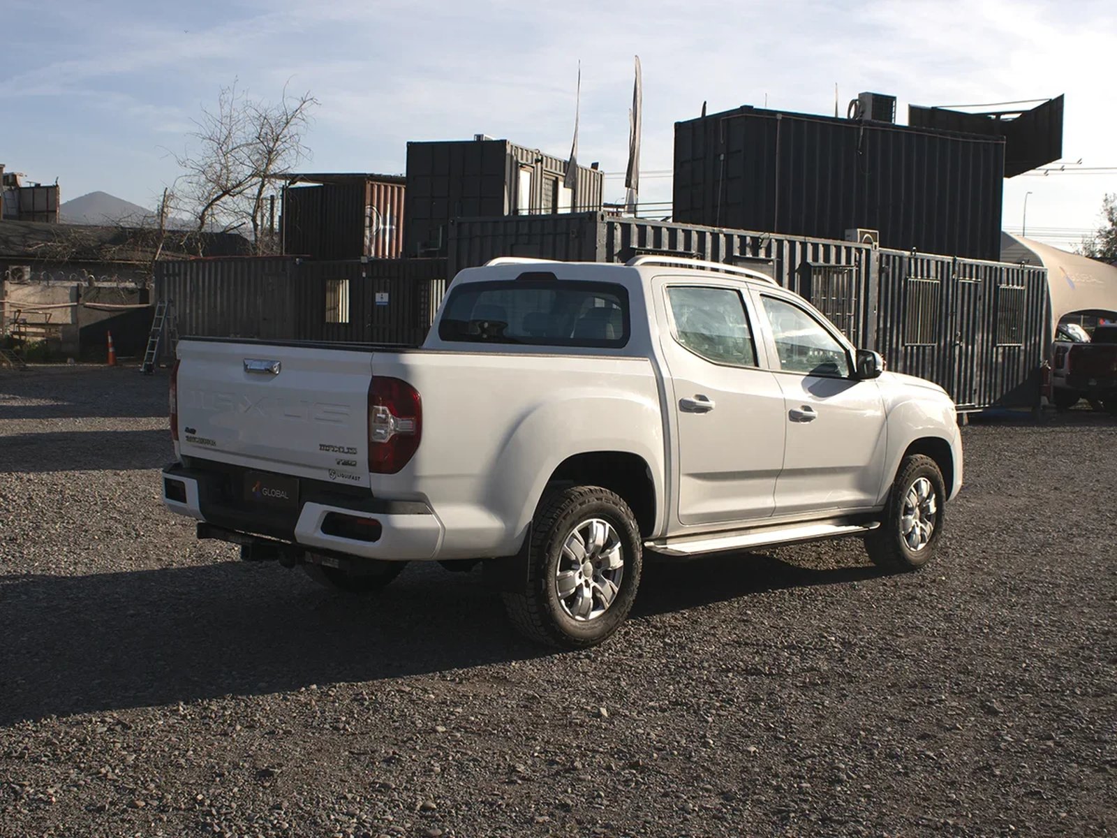 Maxus T60 2023 - Foto 2 de 9