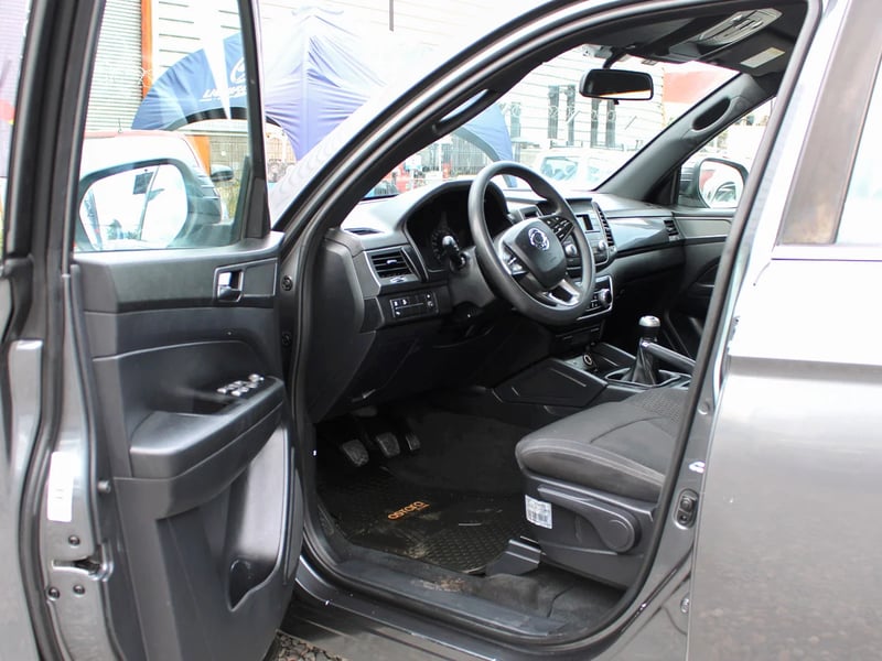 SsangYong Musso 2023 - Imagen 5 de 10