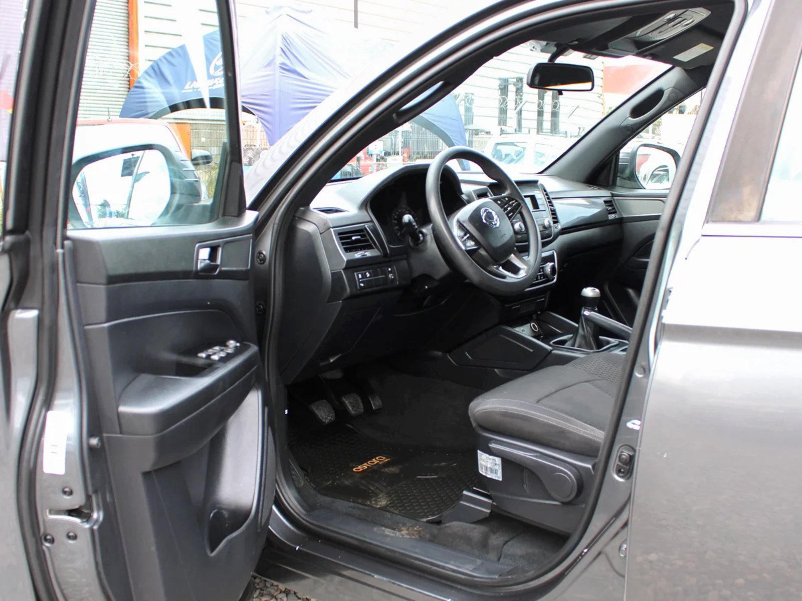 SsangYong Musso 2023 - Foto 5 de 10