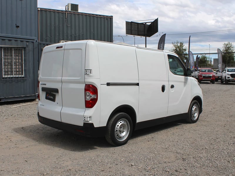 Maxus EV30 2024 - Imagen 4 de 11