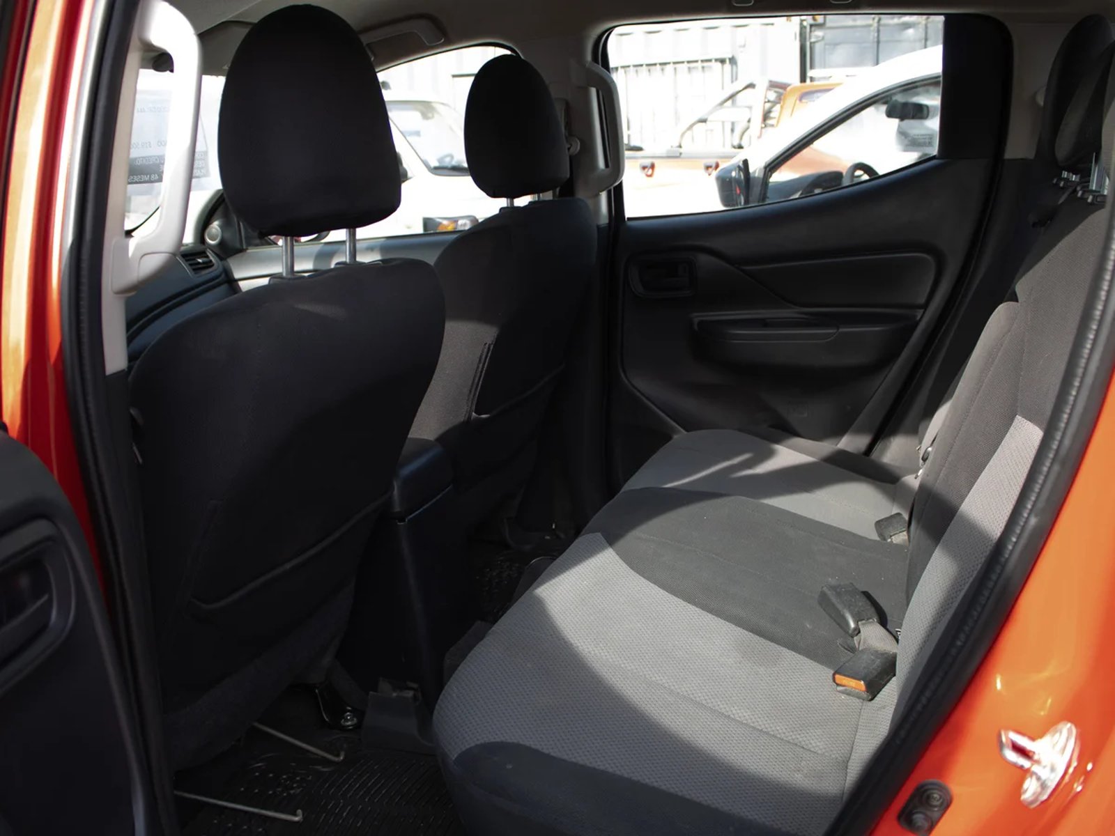 Mitsubishi L200 2023 - Imagen 7 de 8