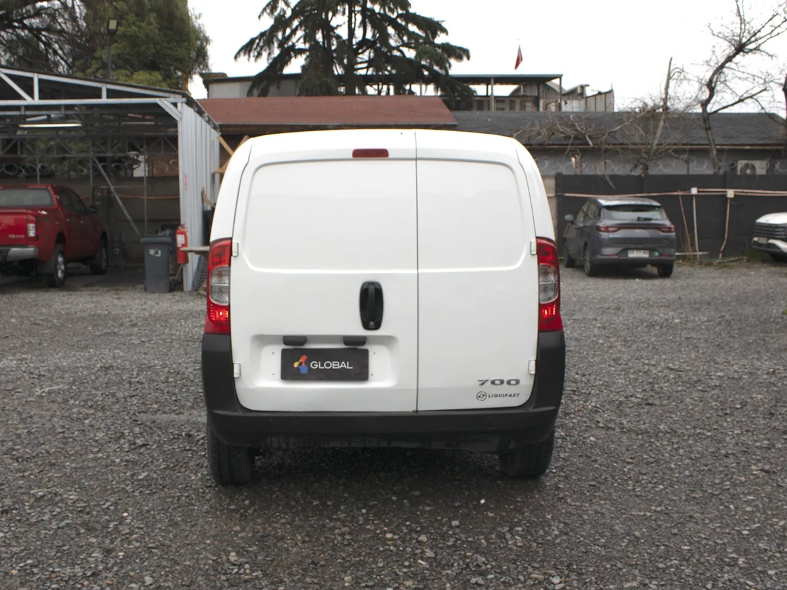 RAM Van 700 2022 - Imagen 6 de 10