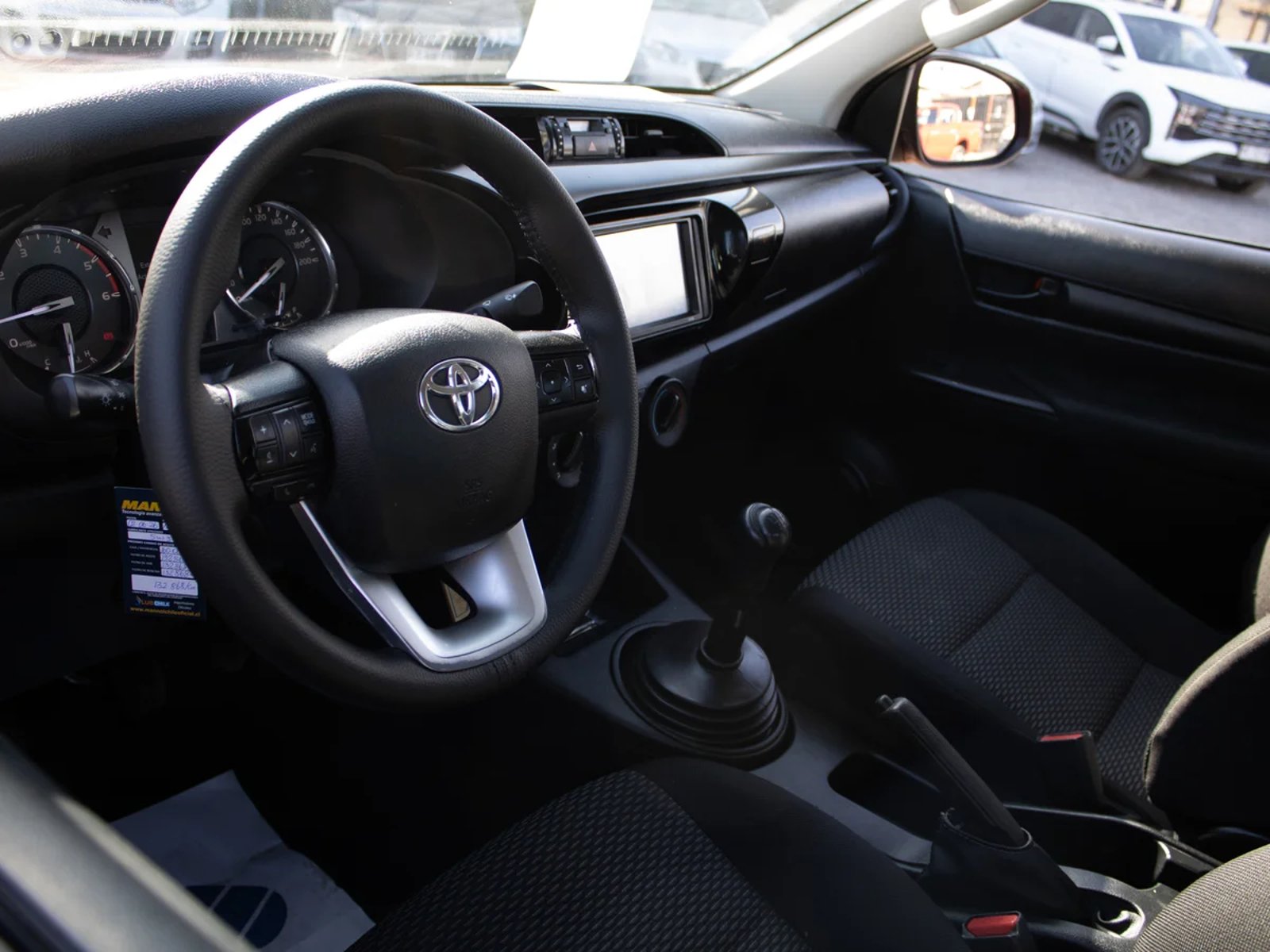 Toyota Hilux 2023 - Imagen 9 de 10