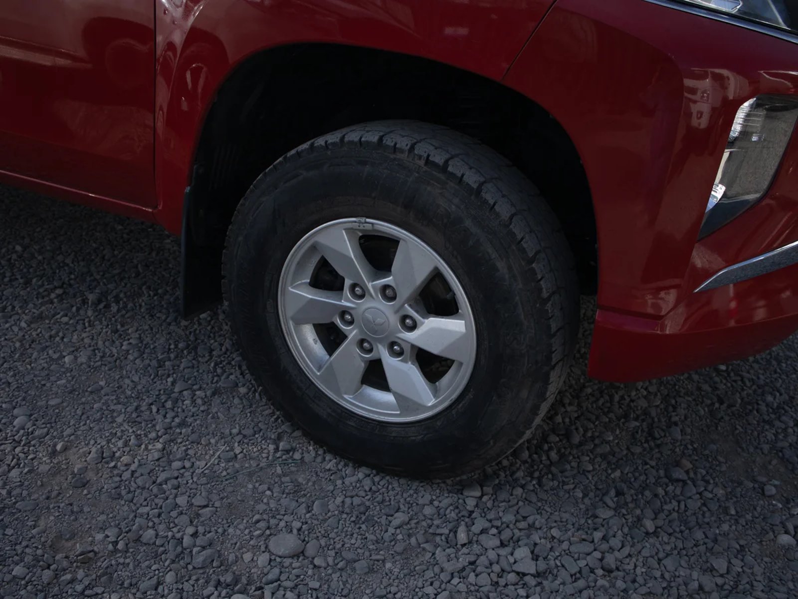 Mitsubishi L200 2022 - Foto 5 de 8