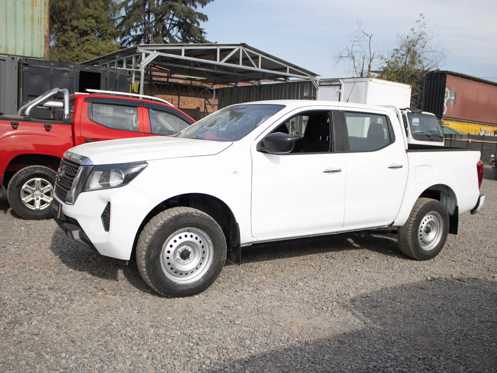 Nissan Navara 2023 - Foto 4 de 9