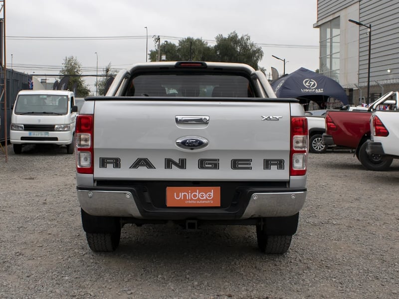 Ford Ranger 2023 - Imagen 6 de 11