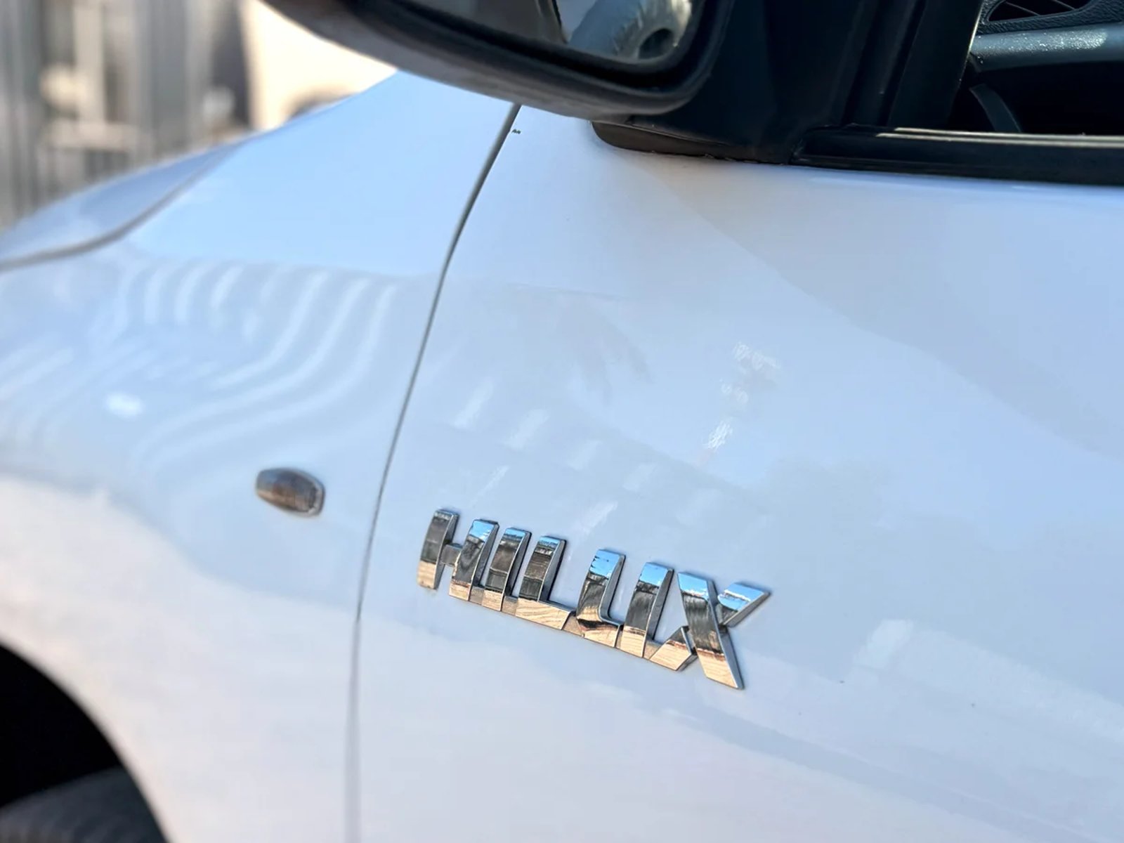 Toyota Hilux 2023 - Foto 5 de 7