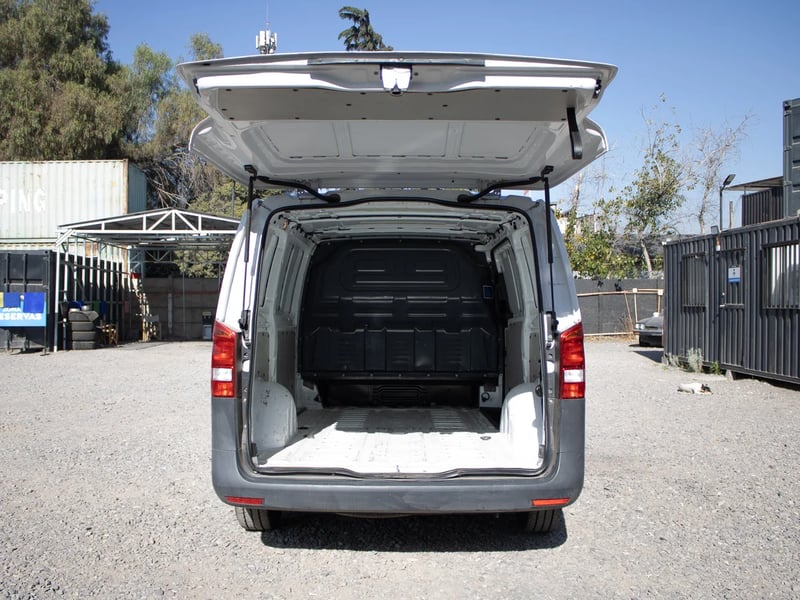 Mercedes-Benz VITO 111 2022 - Imagen 7 de 10