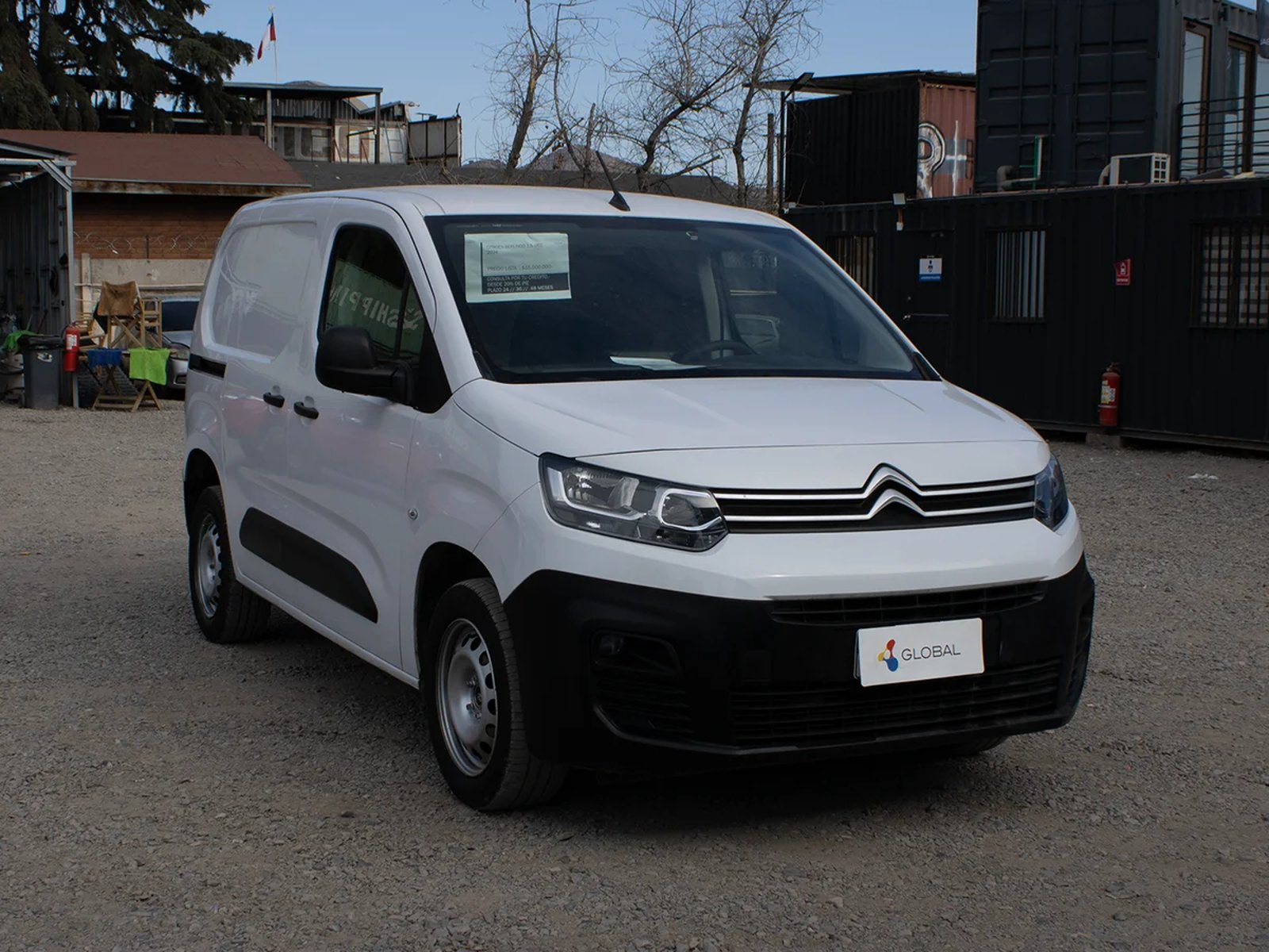 Citroën Berlingo 2024 - Foto 2 de 11
