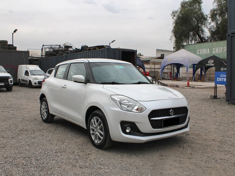 Suzuki Swift 2023 - Imagen 11 de 11