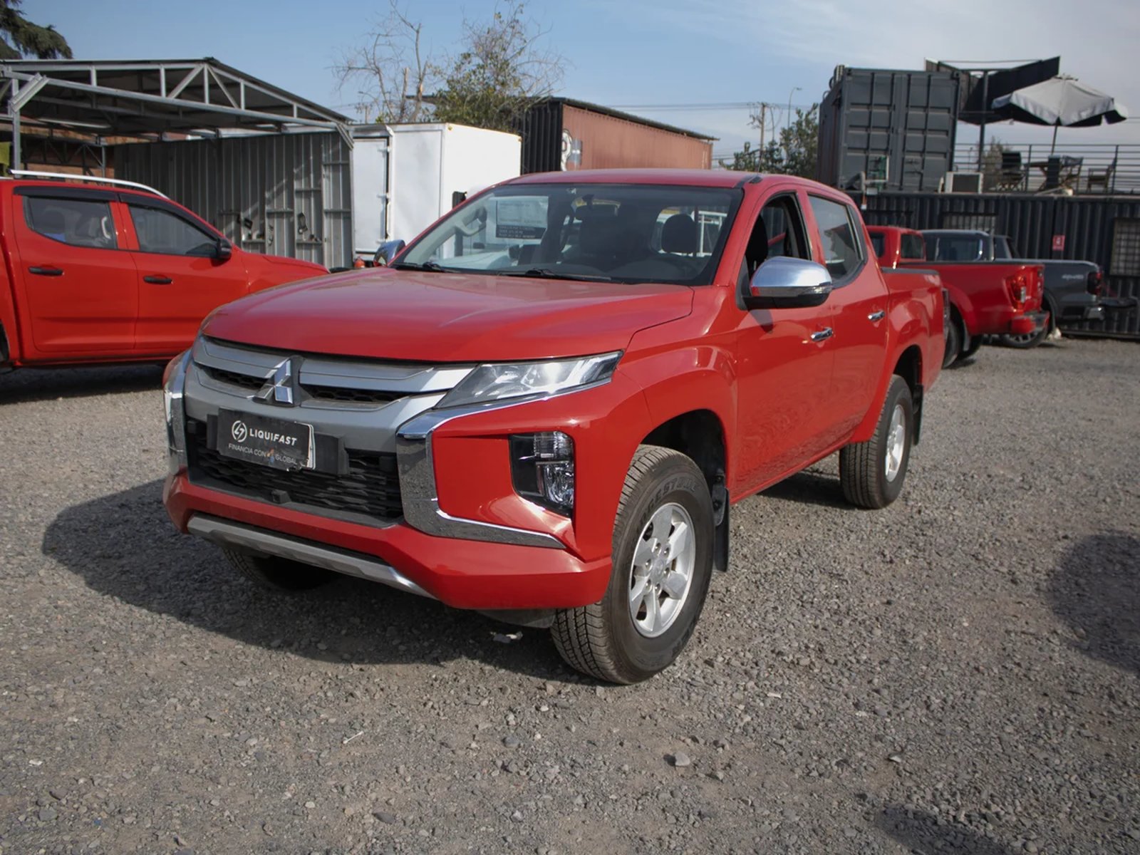 Mitsubishi L200 2023 - Foto 3 de 8