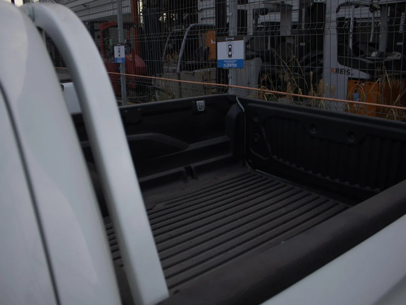 Mitsubishi L200 2023 - Imagen 7 de 9