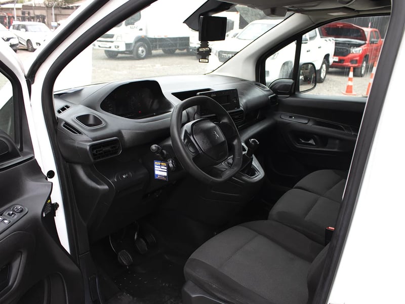 Peugeot Partner 2022 - Imagen 6 de 10