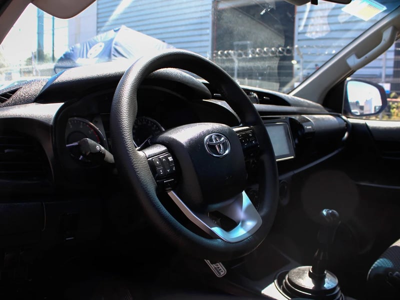 Toyota Hilux 2023 - Imagen 10 de 10