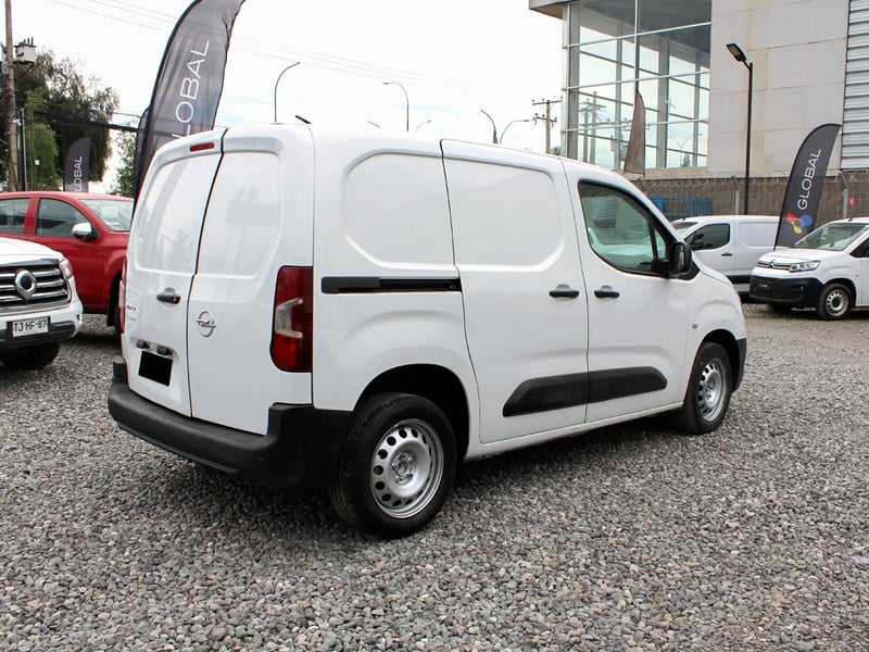 Opel Combo 2023 - Imagen 9 de 10