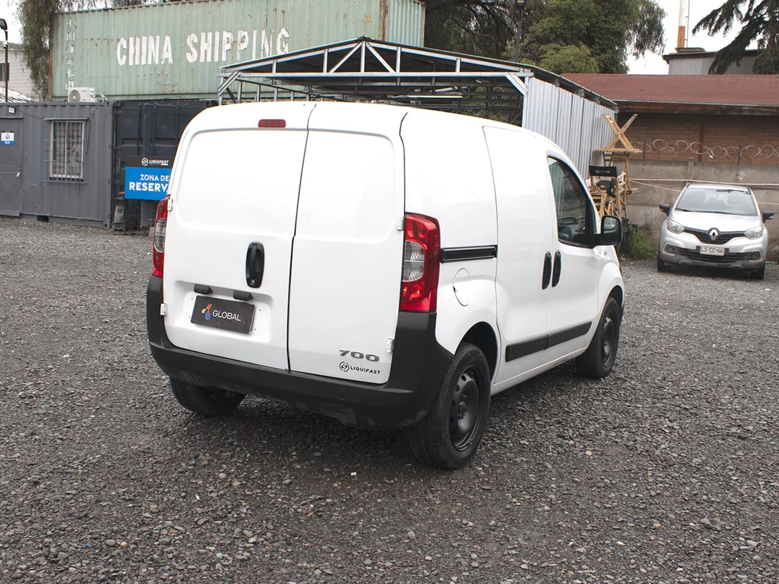 RAM Van 700 2022 - Imagen 5 de 10