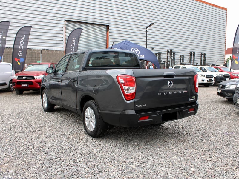 SsangYong Musso 2023 - Imagen 8 de 10