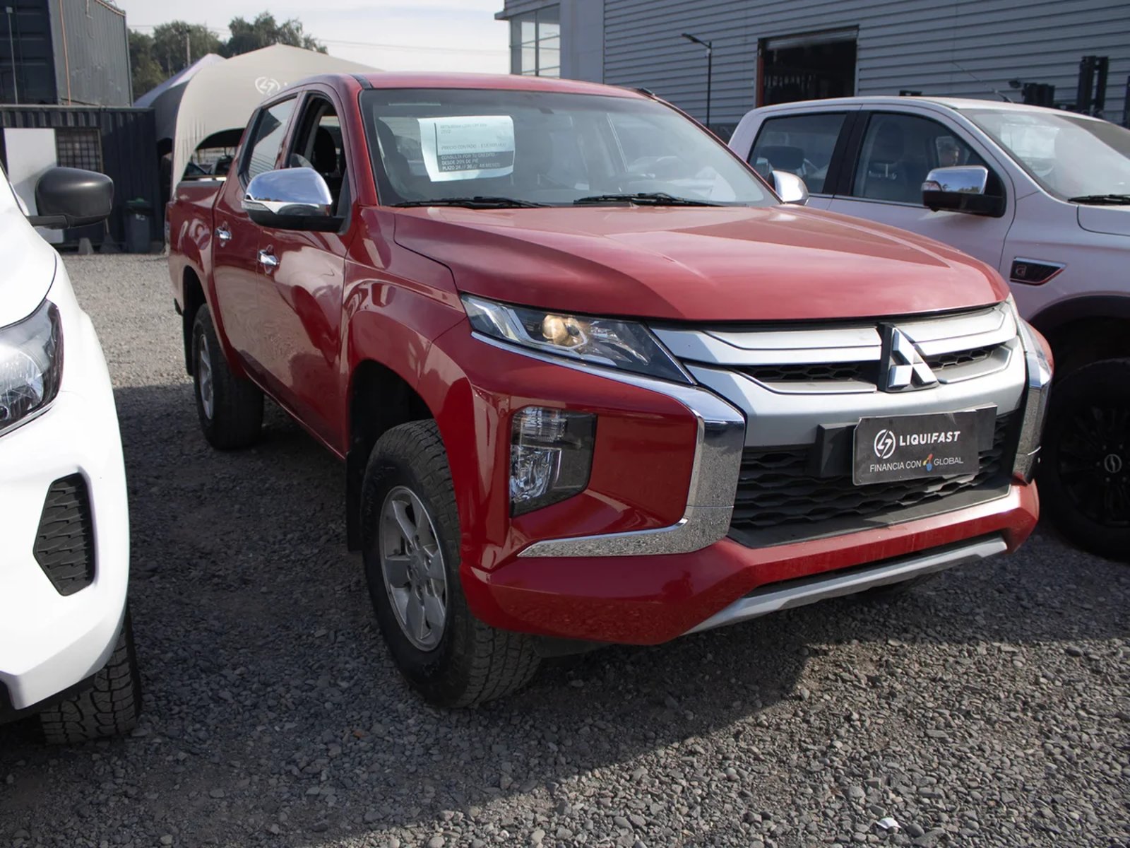 Mitsubishi L200 2022 - Foto 4 de 8