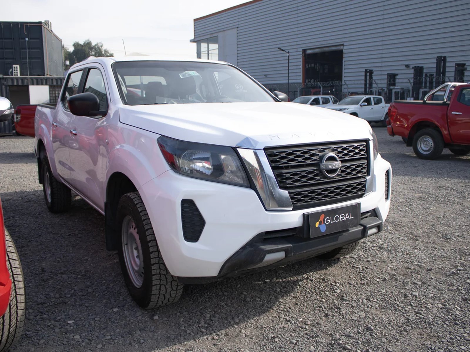 Nissan Navara 2023 - Foto 3 de 8