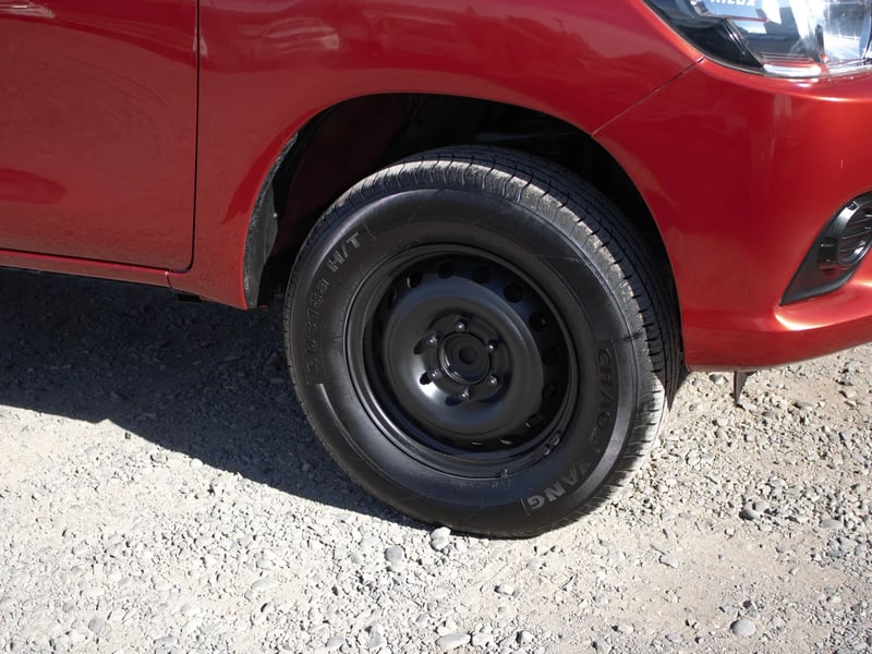 Toyota Hilux 2023 - Imagen 4 de 10