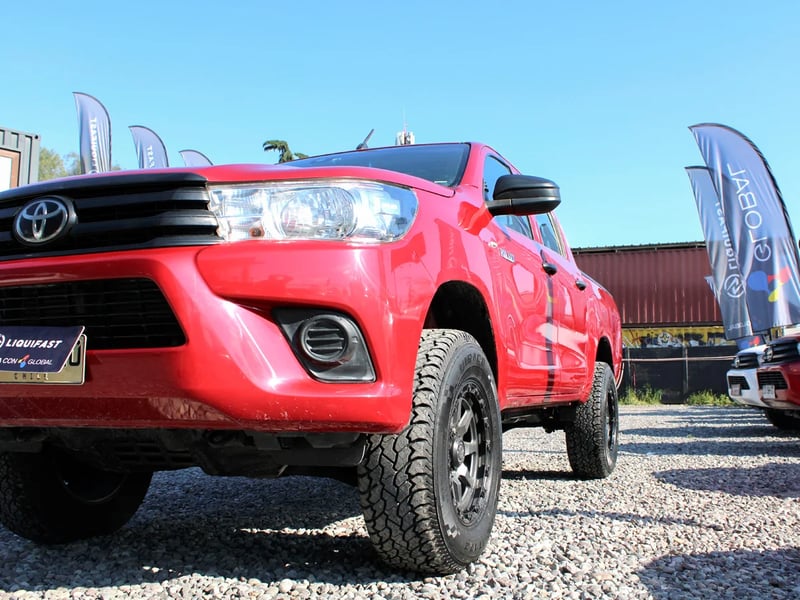 Toyota Hilux 2023 - Imagen 4 de 11