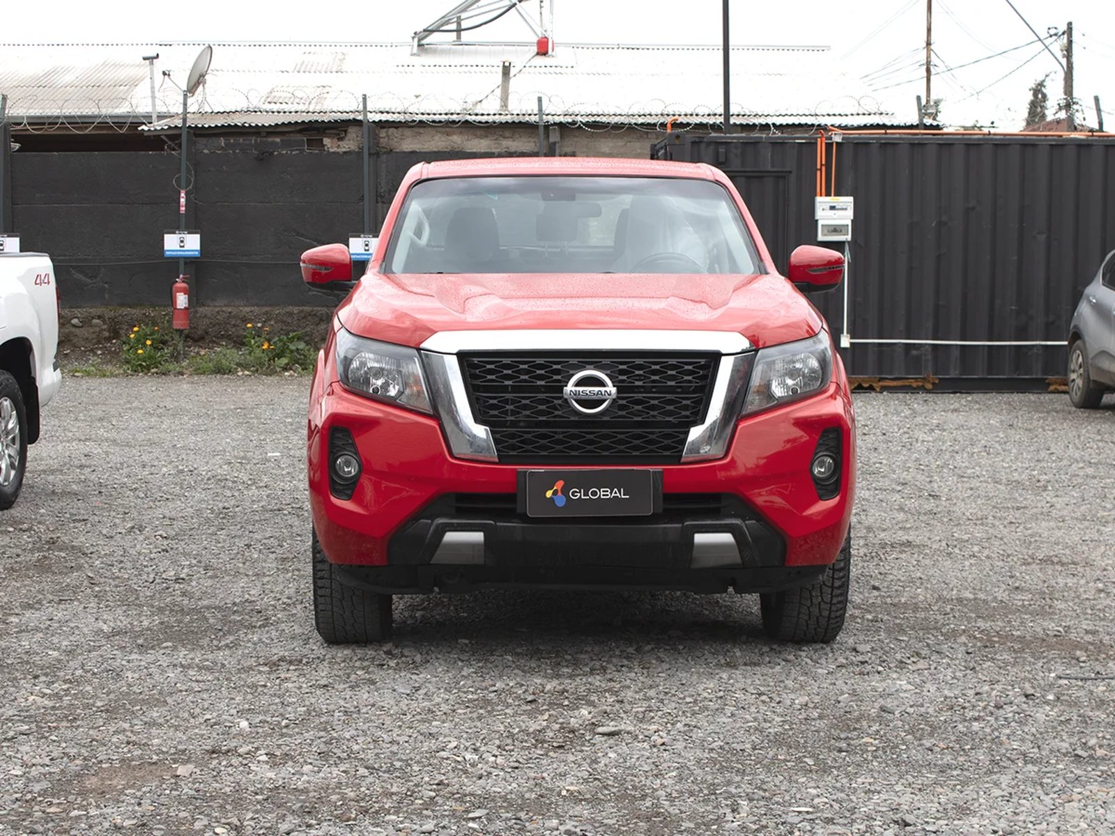 Nissan Navara 2023 - Foto 2 de 9