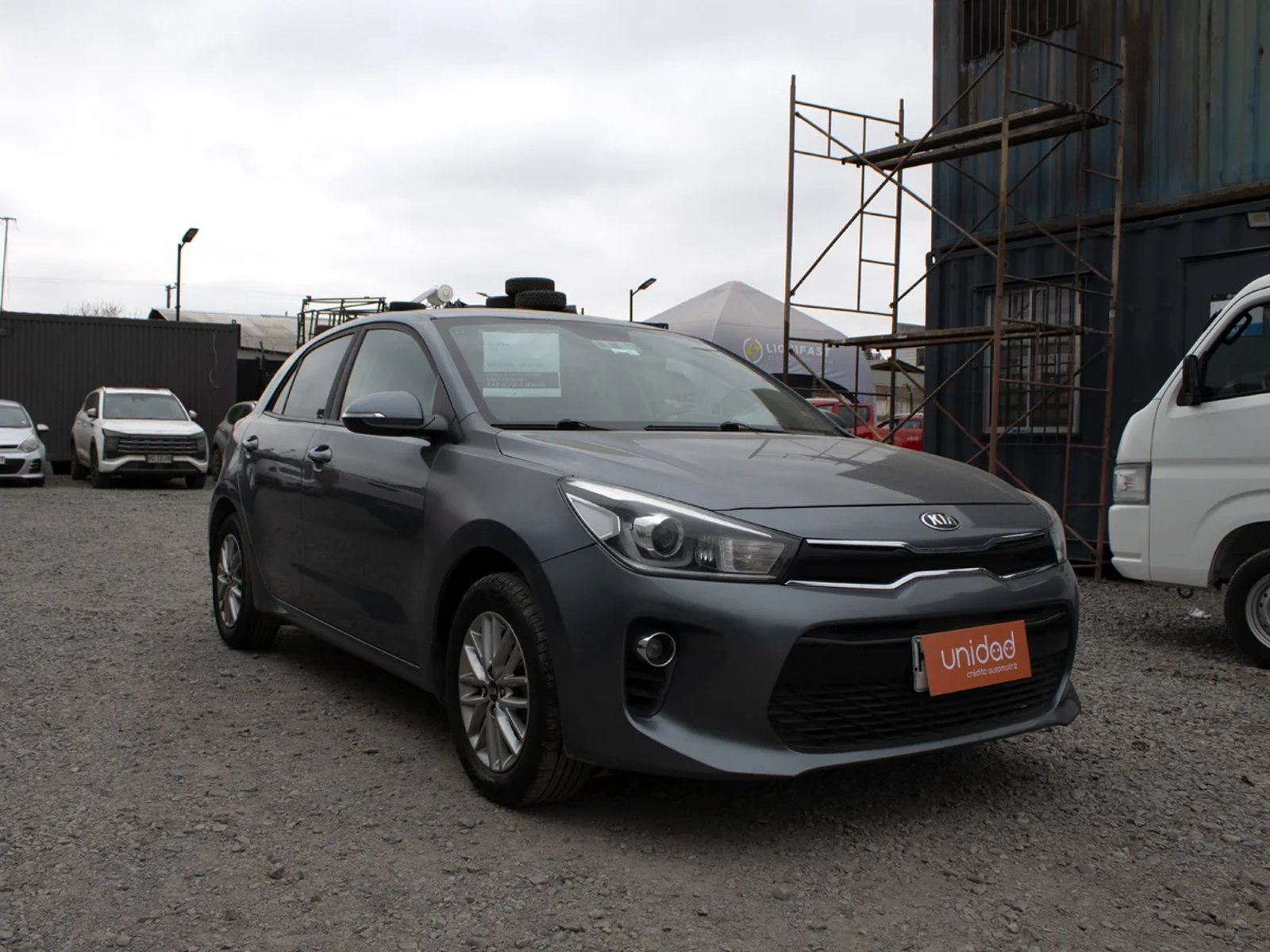 Kia Rio 5 2018 - Foto 2 de 11