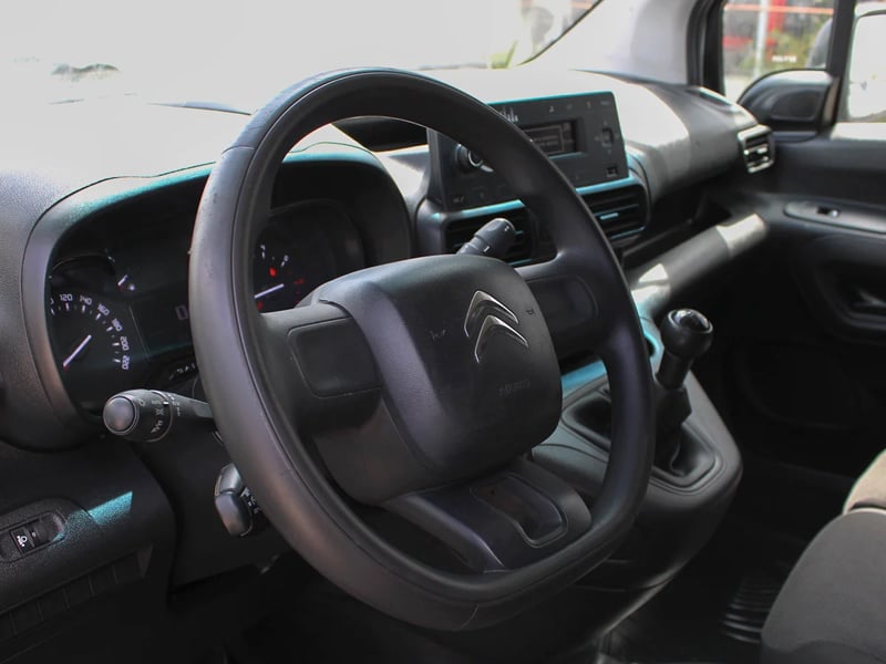 Citroën Berlingo 2023 - Imagen 9 de 11