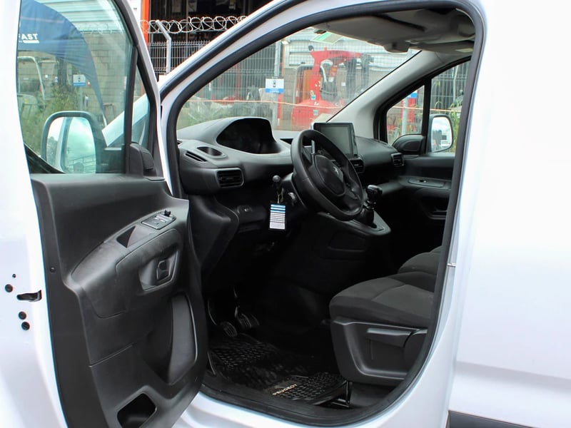 Peugeot Partner 2024 - Imagen 8 de 11