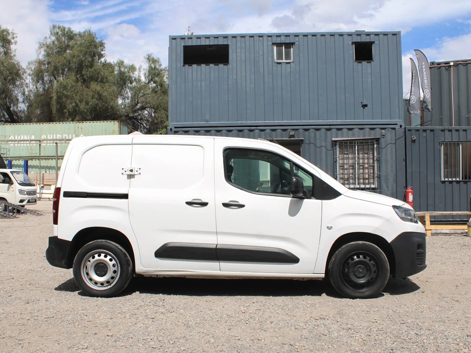 Citroën Berlingo 2023 - Foto 3 de 11
