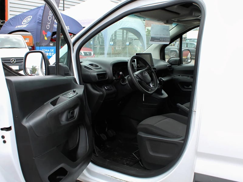 Opel Combo 2023 - Imagen 5 de 10