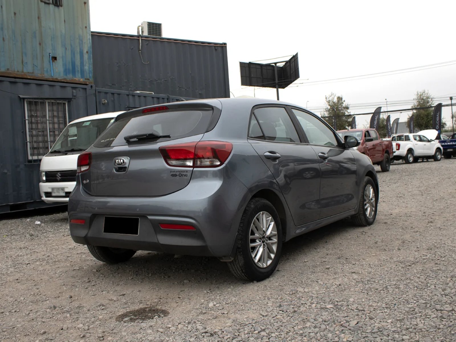 Kia Rio 5 2018 - Foto 5 de 11