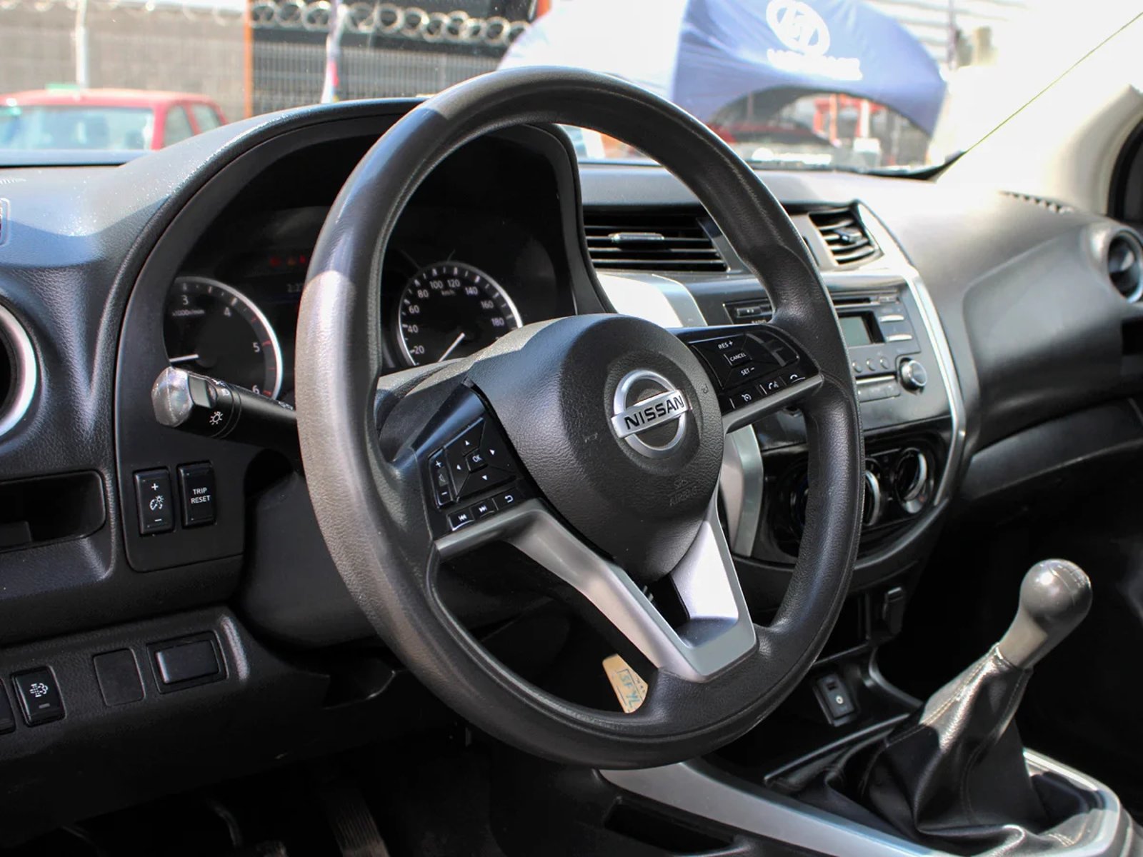 Nissan Navara 2022 - Foto 5 de 10