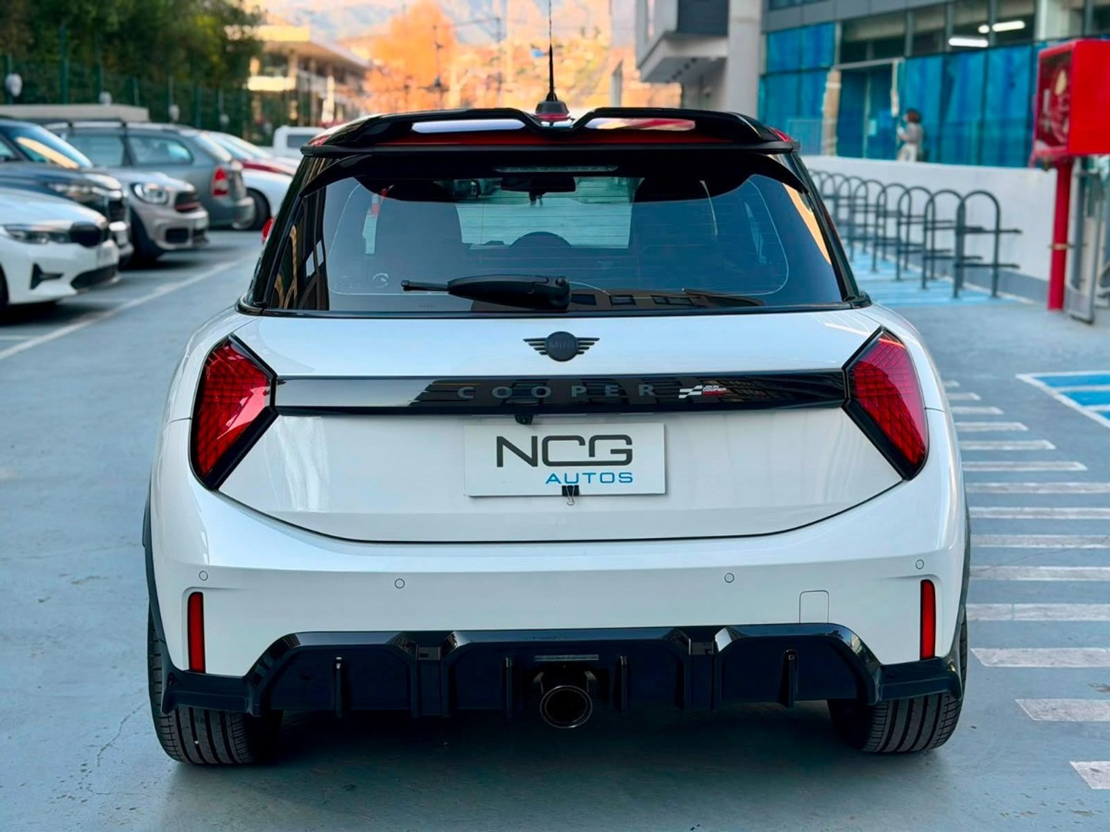 Mini COOPER JCW 2.0 2025 - Imagen 5 de 10