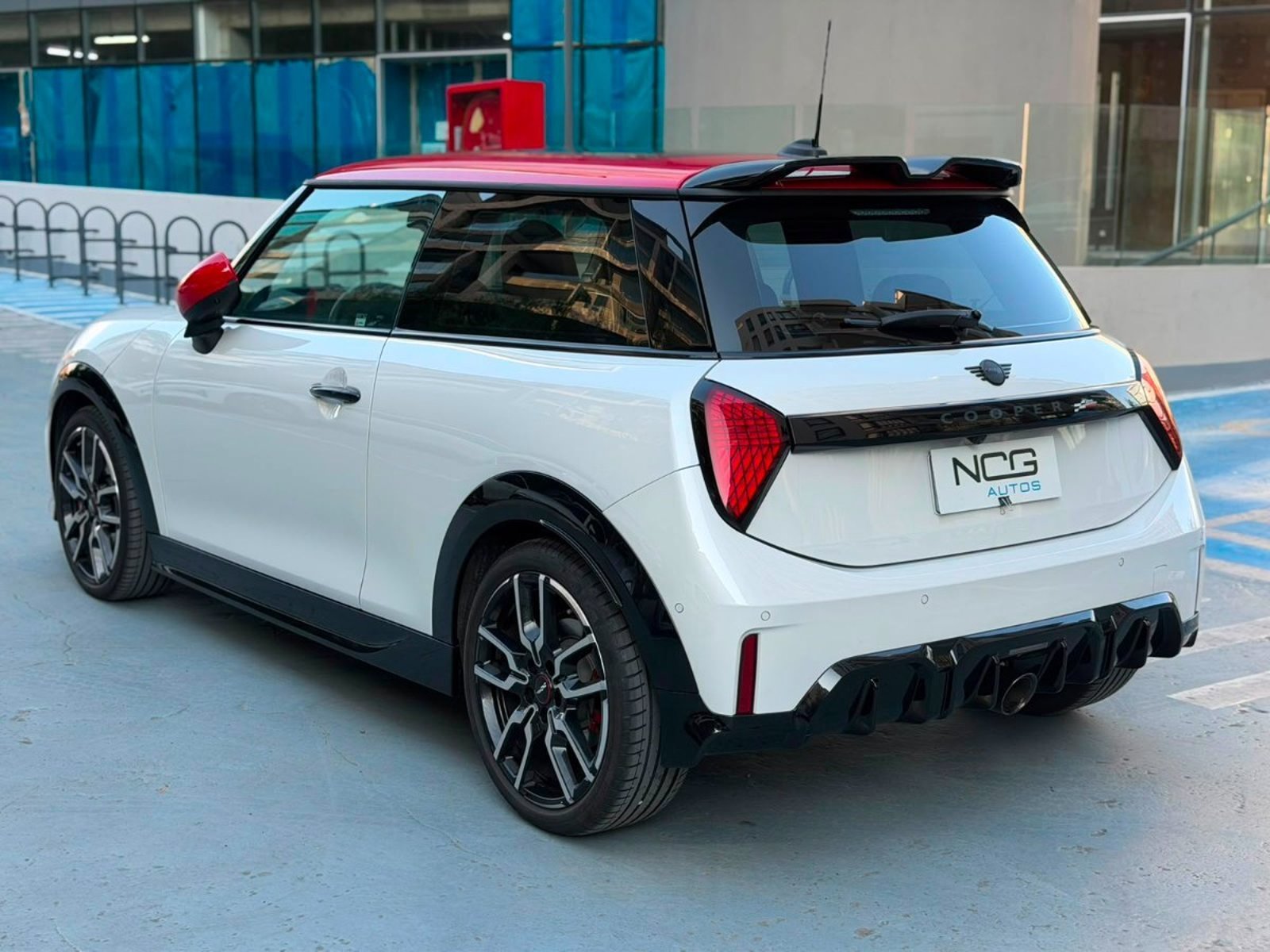 Mini JCW 2.0 AT 2025 - Imagen 6 de 10