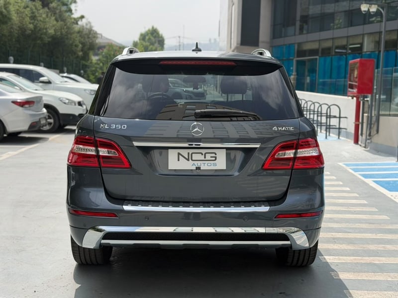 Mercedes-Benz ML 350 4MATIC 3.5 2012 - Imagen 5 de 10
