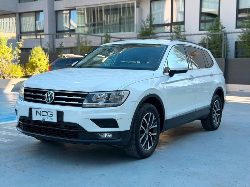 Volkswagen TIGUAN COMFORTLINE 1.4T 2019 - Imagen 3 de 10